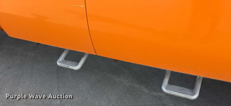 image for item FI0839 2013 Chevrolet Silverado 2500HD Crew Cab utility bed pickup truck