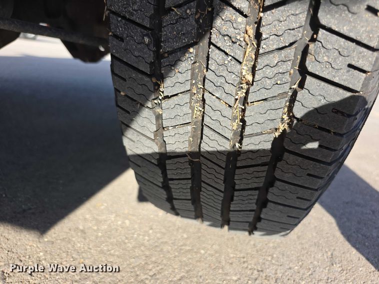 image for item FI0839 2013 Chevrolet Silverado 2500HD Crew Cab utility bed pickup truck