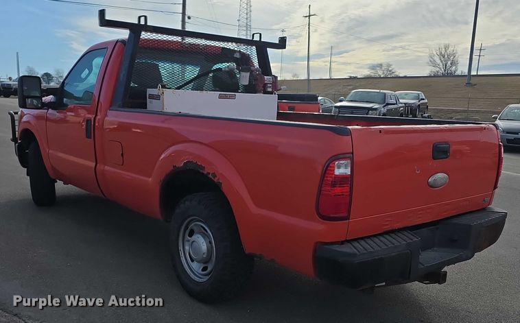 image for item FI0840 2011 Ford F250 Super Duty pickup truck