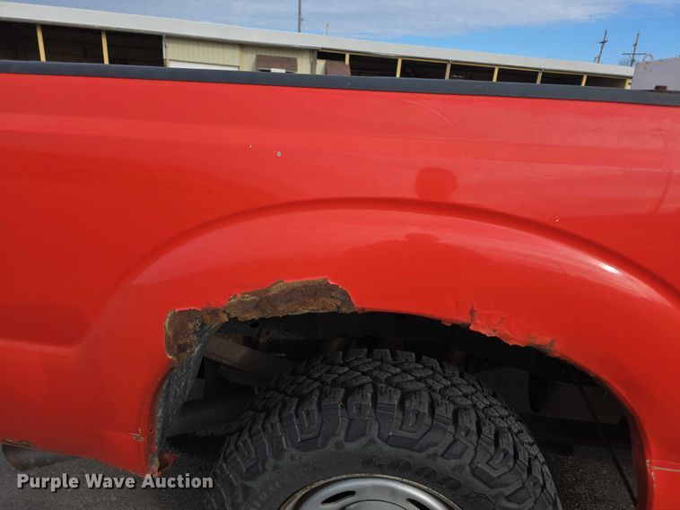 image for item FI0840 2011 Ford F250 Super Duty pickup truck