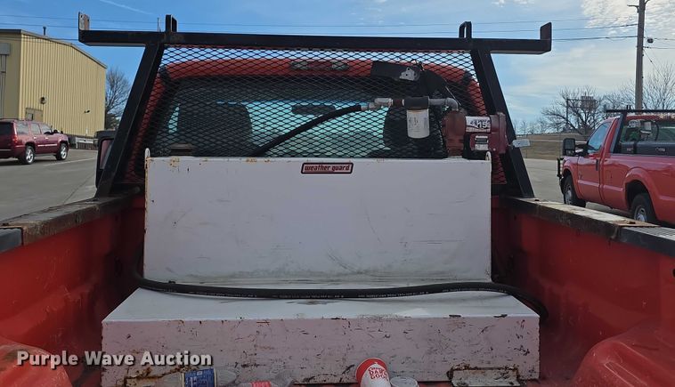 image for item FI0840 2011 Ford F250 Super Duty pickup truck