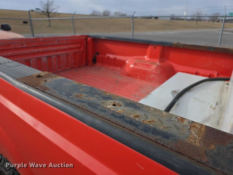 image for item FI0840 2011 Ford F250 Super Duty pickup truck