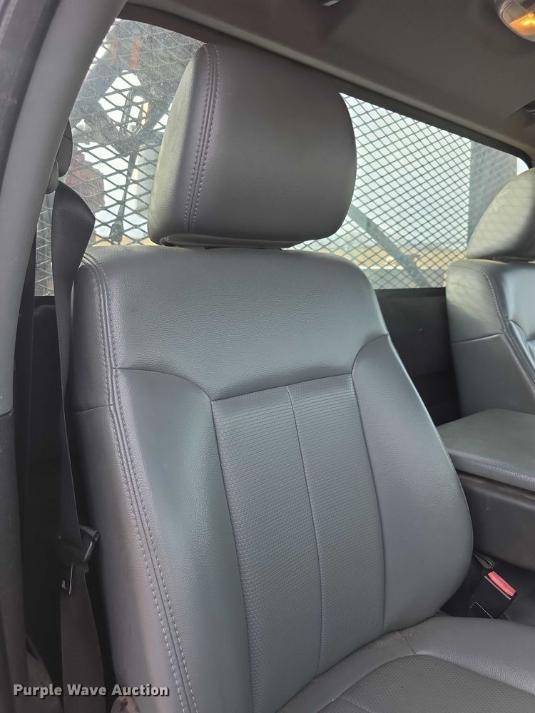 image for item FI0840 2011 Ford F250 Super Duty pickup truck