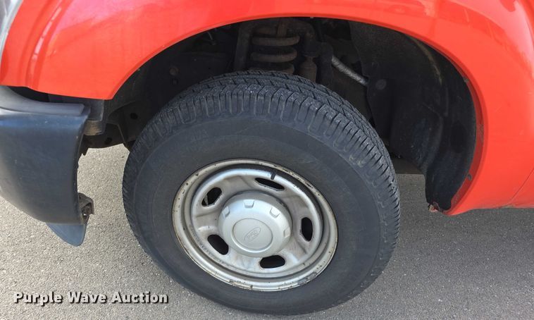 image for item FI0840 2011 Ford F250 Super Duty pickup truck