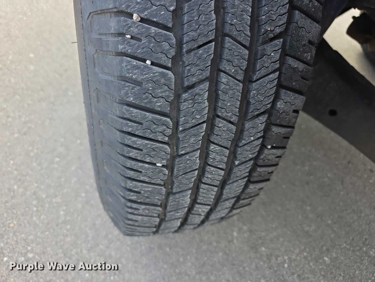 image for item FI0840 2011 Ford F250 Super Duty pickup truck