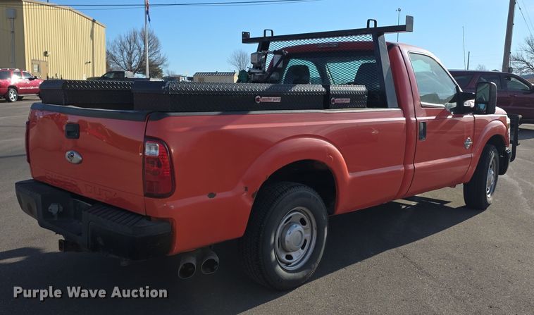 image for item FI0841 2011 Ford F250 Super Duty pickup truck