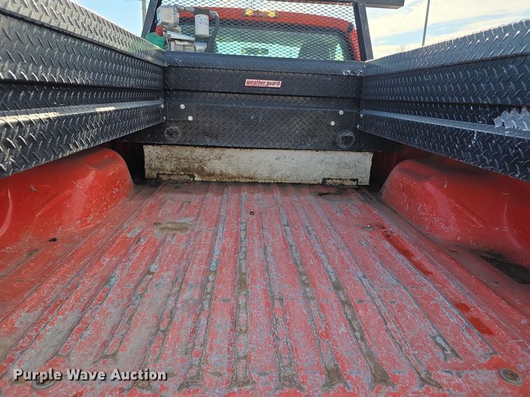 image for item FI0841 2011 Ford F250 Super Duty pickup truck