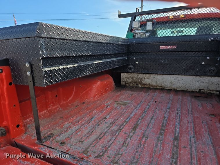 image for item FI0841 2011 Ford F250 Super Duty pickup truck