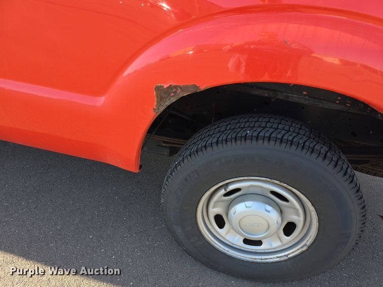 image for item FI0841 2011 Ford F250 Super Duty pickup truck