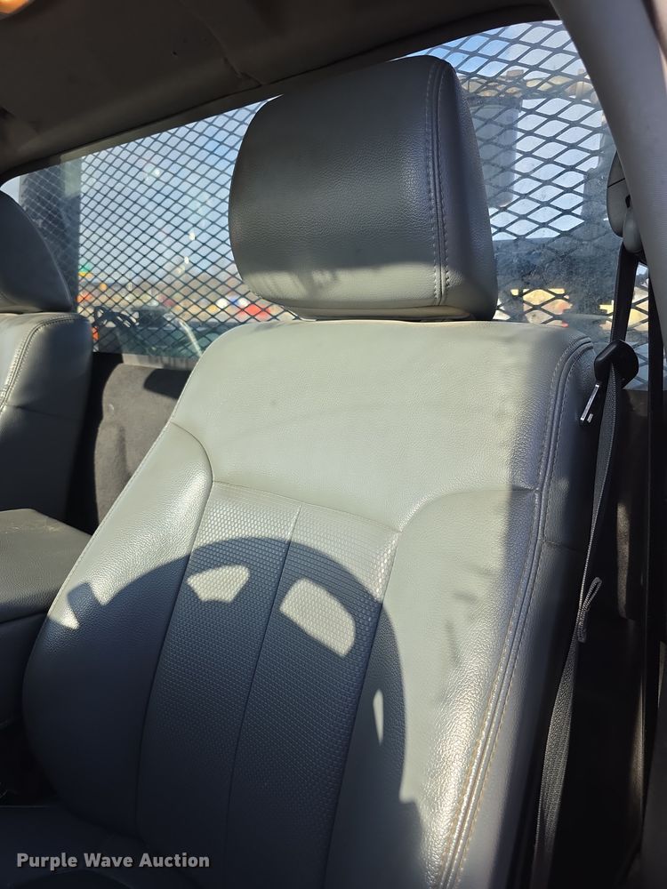 image for item FI0841 2011 Ford F250 Super Duty pickup truck