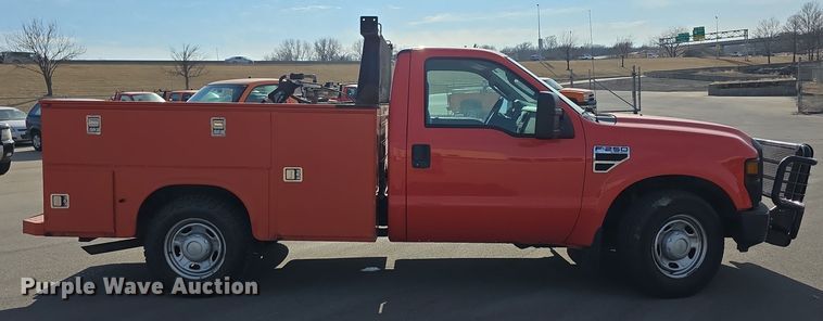 image for item FI0842 2010 Ford F250 Super Duty utility bed pickup truck