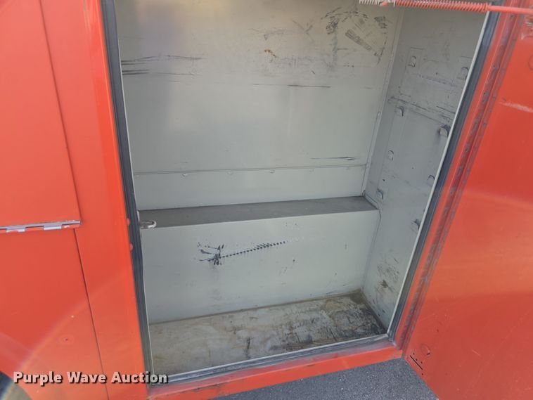 image for item FI0842 2010 Ford F250 Super Duty utility bed pickup truck