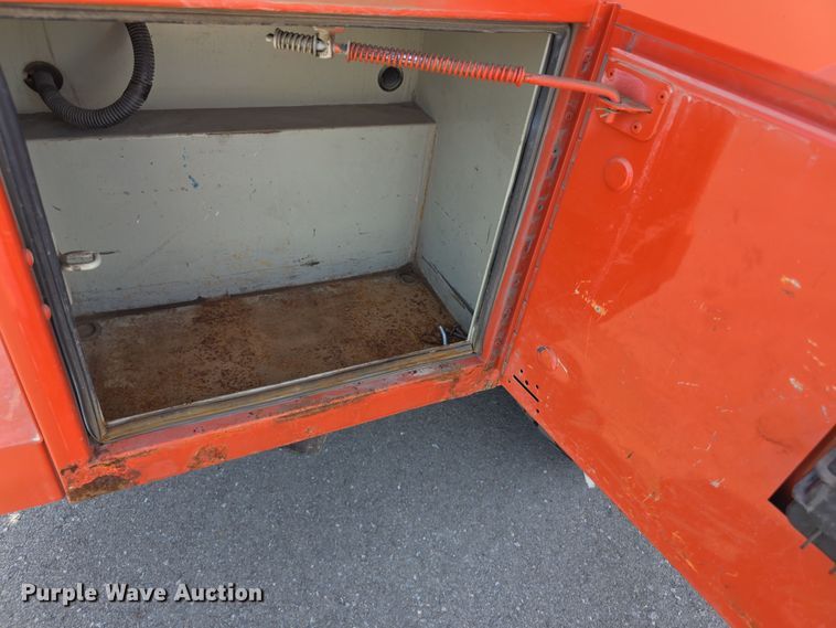 image for item FI0842 2010 Ford F250 Super Duty utility bed pickup truck