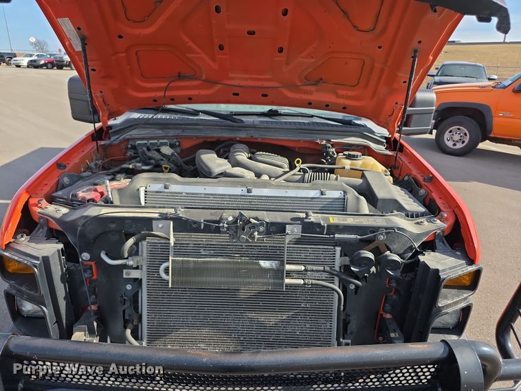 image for item FI0842 2010 Ford F250 Super Duty utility bed pickup truck