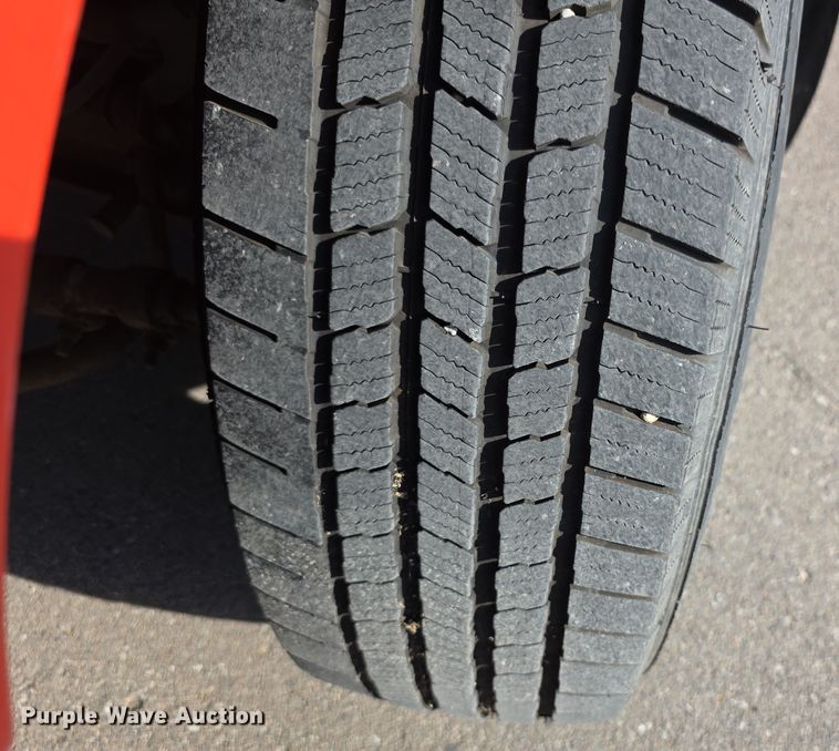 image for item FI0842 2010 Ford F250 Super Duty utility bed pickup truck