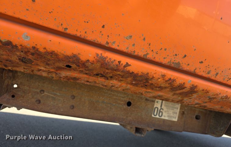 image for item FI0844 2006 Chevrolet Silverado 3500HD pickup truck