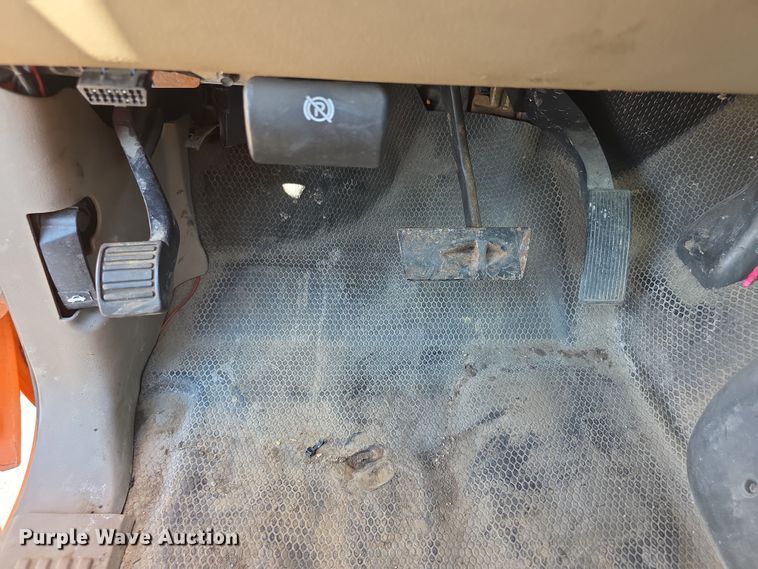 image for item FI0844 2006 Chevrolet Silverado 3500HD pickup truck