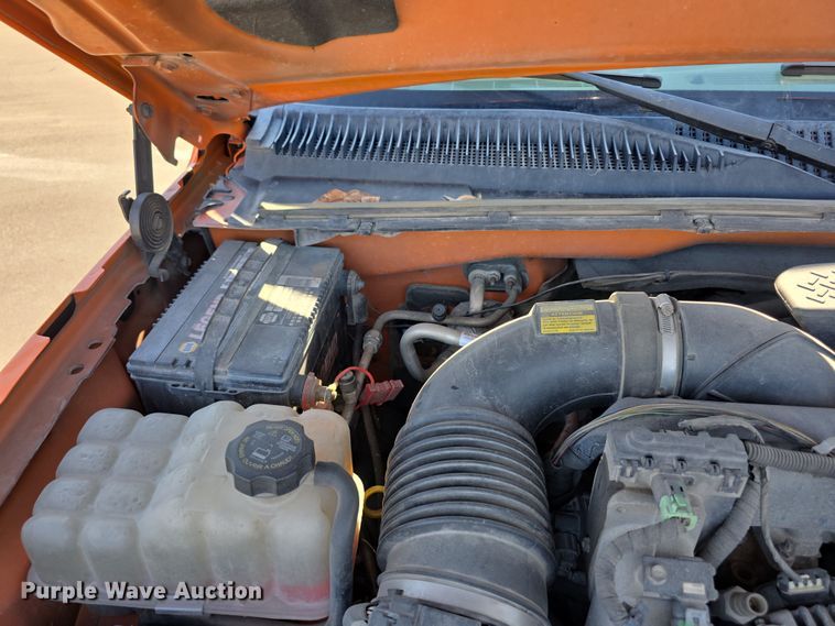 image for item FI0844 2006 Chevrolet Silverado 3500HD pickup truck