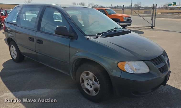image for item FI0846 2003 Dodge Caravan SE van