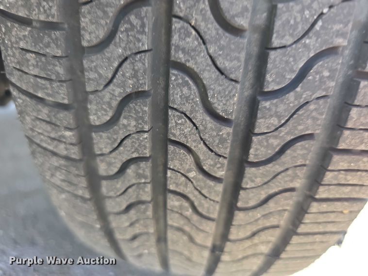 image for item FI0846 2003 Dodge Caravan SE van