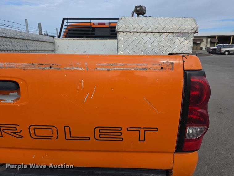 image for item FI0849 2007 Chevrolet Silverado 3500 Crew Cab pickup truck