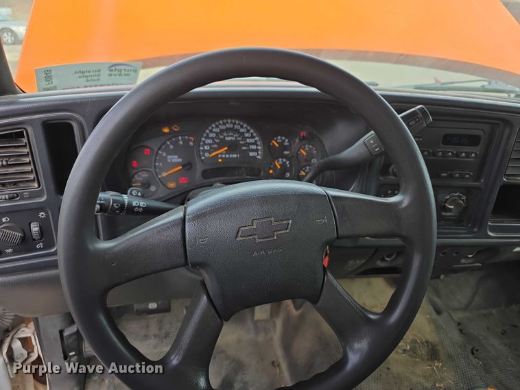 image for item FI0849 2007 Chevrolet Silverado 3500 Crew Cab pickup truck