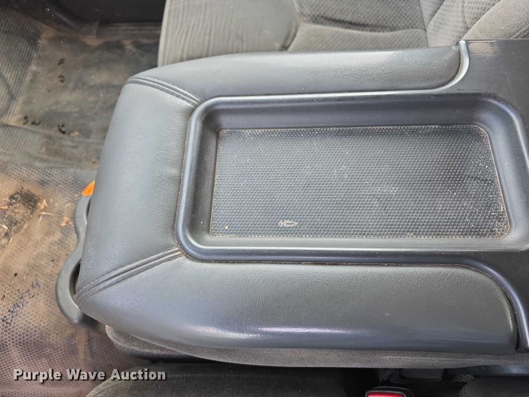 image for item FI0849 2007 Chevrolet Silverado 3500 Crew Cab pickup truck