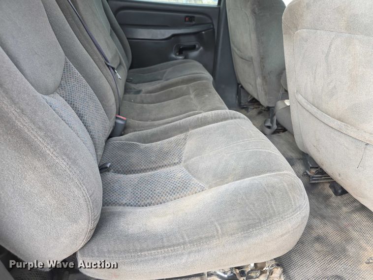 image for item FI0849 2007 Chevrolet Silverado 3500 Crew Cab pickup truck