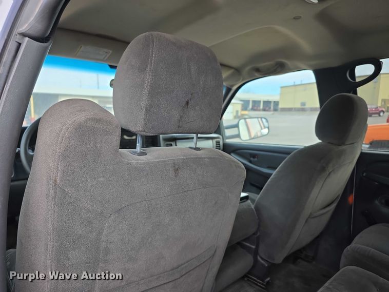 image for item FI0849 2007 Chevrolet Silverado 3500 Crew Cab pickup truck