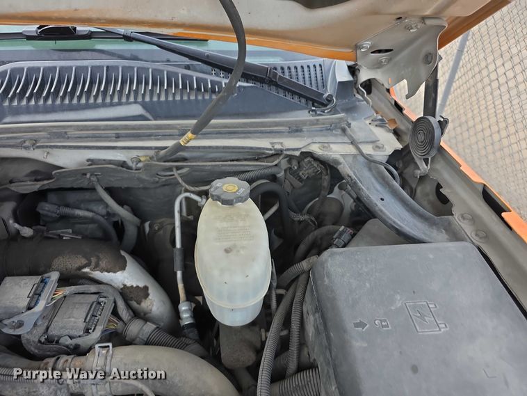 image for item FI0849 2007 Chevrolet Silverado 3500 Crew Cab pickup truck