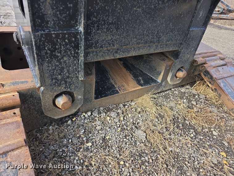 image for item FI0872 2004 Load King 553SS lowboy equipment trailer