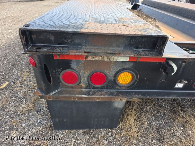 image for item FI0872 2004 Load King 553SS lowboy equipment trailer