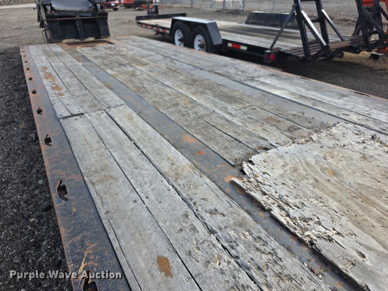image for item FI0872 2004 Load King 553SS lowboy equipment trailer