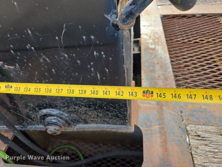 image for item FI0872 2004 Load King 553SS lowboy equipment trailer