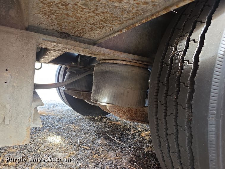 image for item FI0872 2004 Load King 553SS lowboy equipment trailer