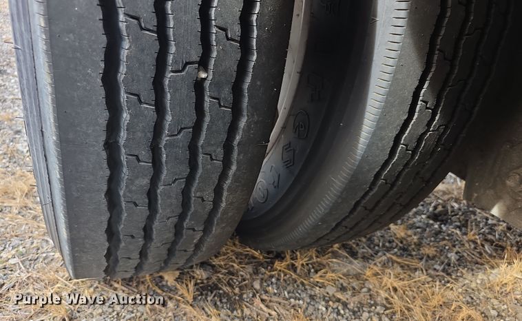 image for item FI0872 2004 Load King 553SS lowboy equipment trailer