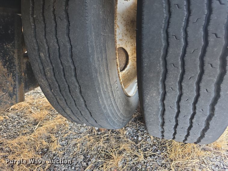 image for item FI0872 2004 Load King 553SS lowboy equipment trailer