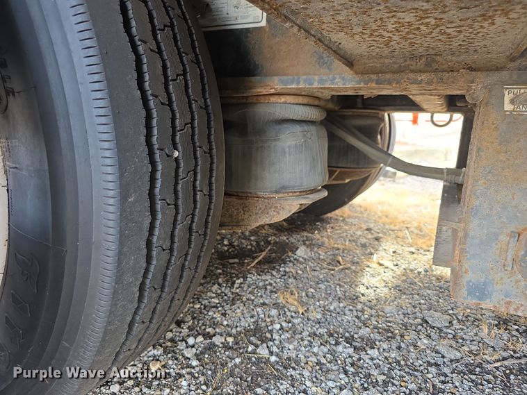 image for item FI0872 2004 Load King 553SS lowboy equipment trailer