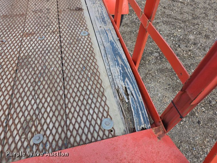 image for item FI0874 1993 Fannin tilt deck utility trailer