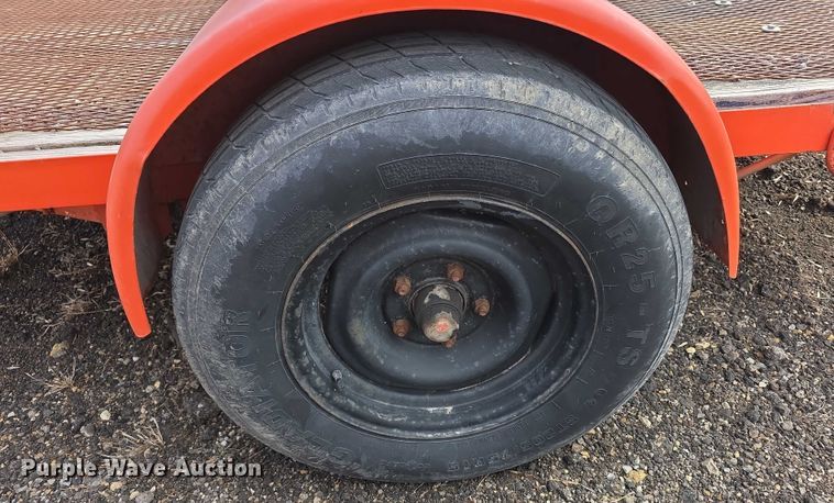 image for item FI0874 1993 Fannin tilt deck utility trailer