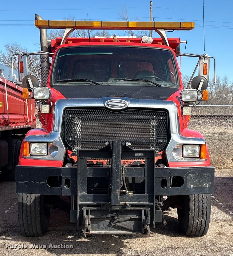 image for item NK9039 2009 Sterling L7500 Series dump truck