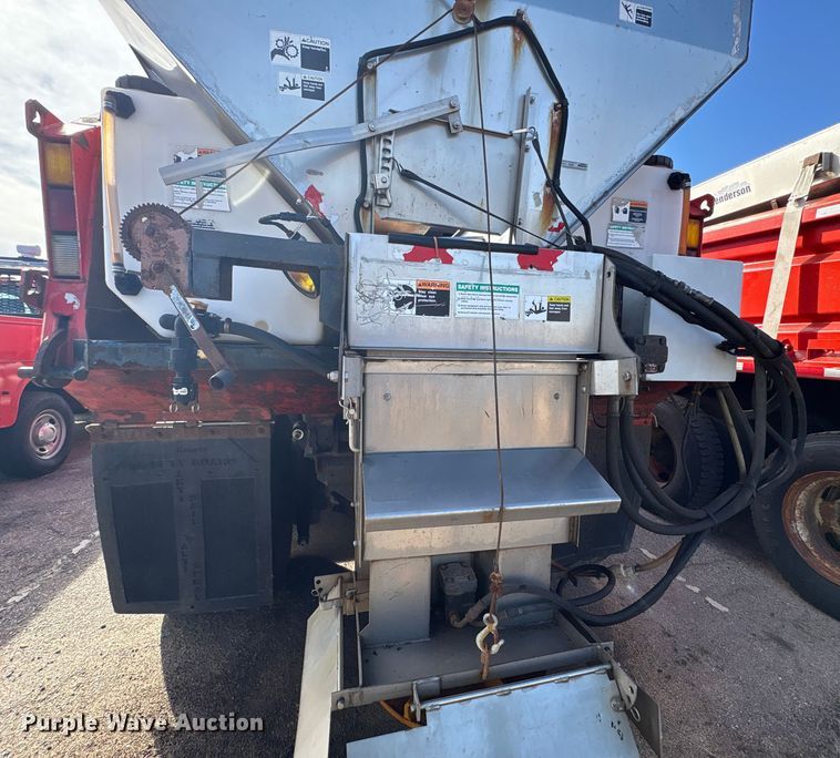 image for item NK9039 2009 Sterling L7500 Series dump truck