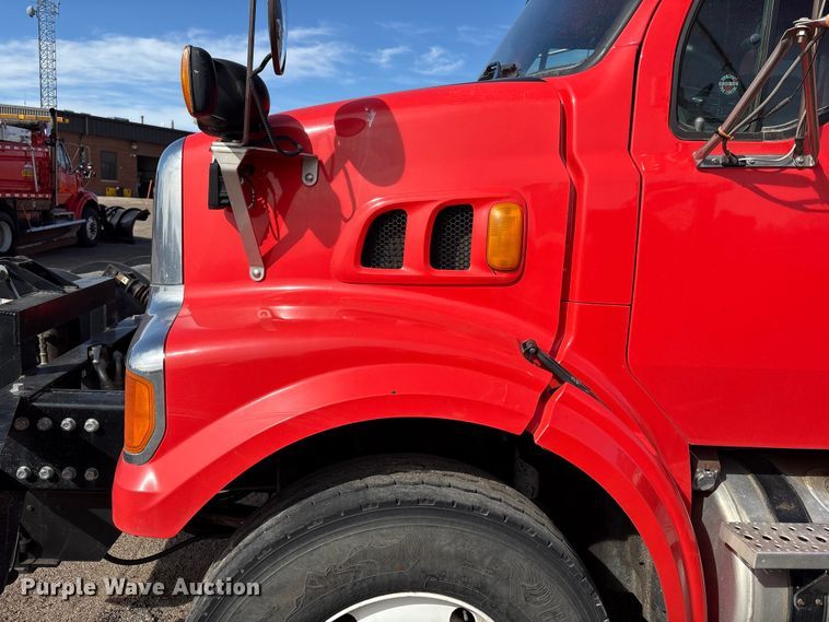 image for item NK9039 2009 Sterling L7500 Series dump truck