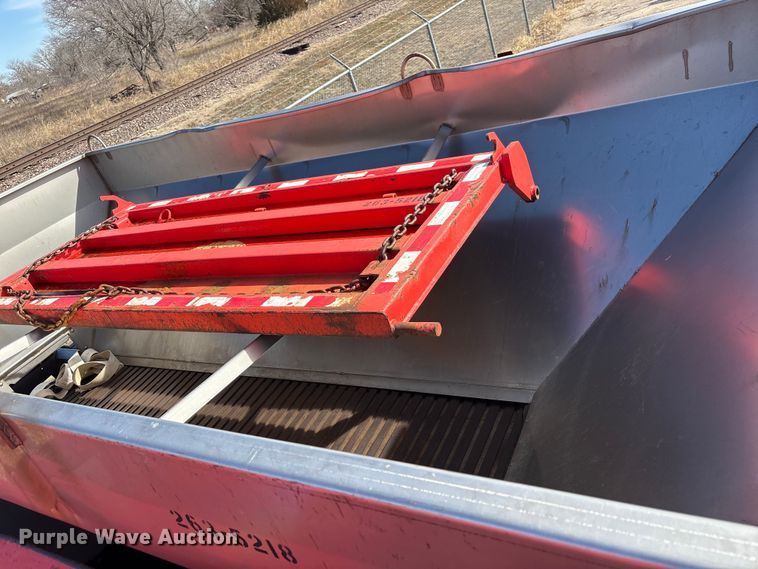 image for item NK9039 2009 Sterling L7500 Series dump truck