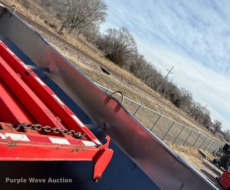 image for item NK9039 2009 Sterling L7500 Series dump truck