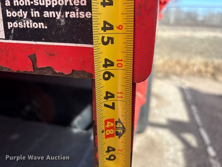 image for item NK9039 2009 Sterling L7500 Series dump truck