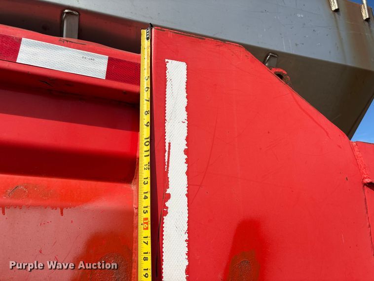 image for item NK9039 2009 Sterling L7500 Series dump truck