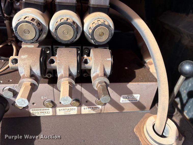 image for item NK9039 2009 Sterling L7500 Series dump truck