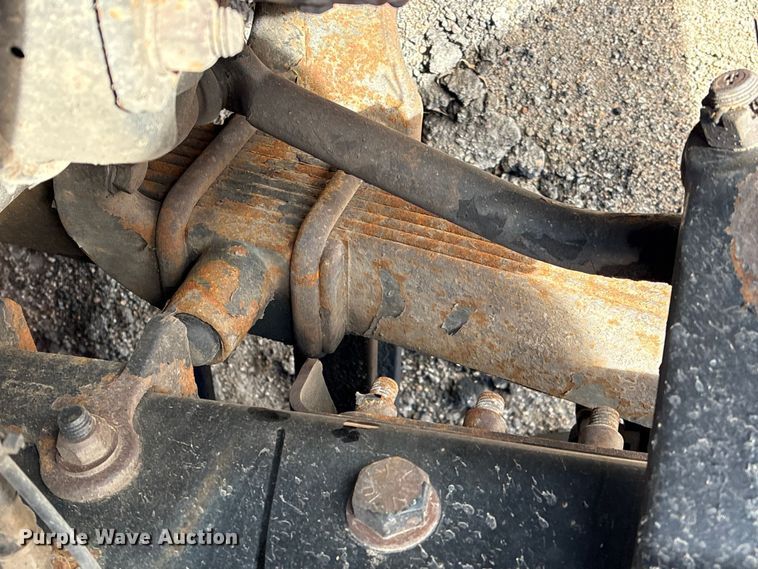 image for item NK9039 2009 Sterling L7500 Series dump truck