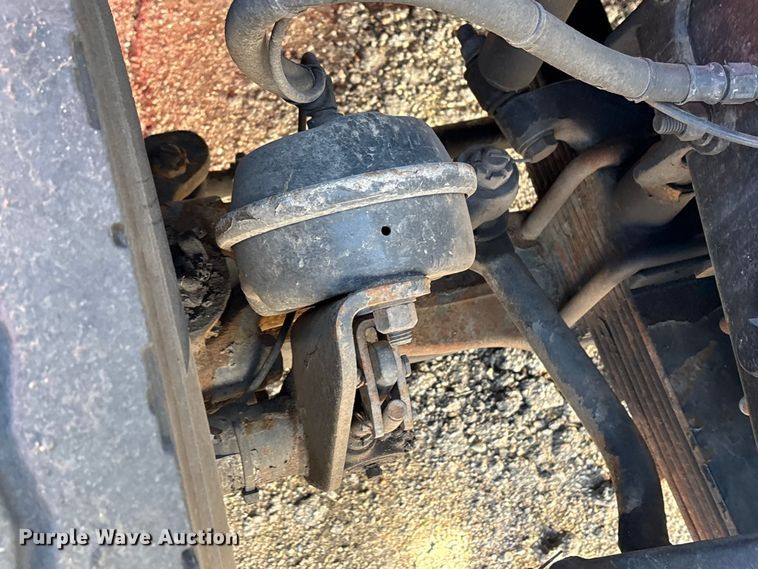 image for item NK9039 2009 Sterling L7500 Series dump truck